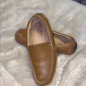 Sperry tan loafers.